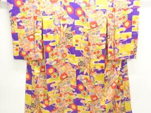 アンティーク　紋錦紗　御所車に花薬玉模様長襦袢